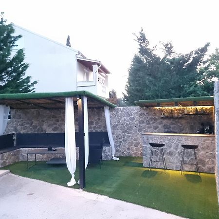 Luxvilla Agioi Deka  외부 사진