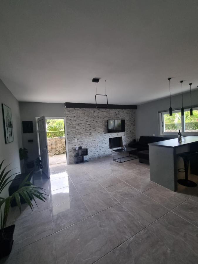 Luxvilla Agioi Deka  외부 사진